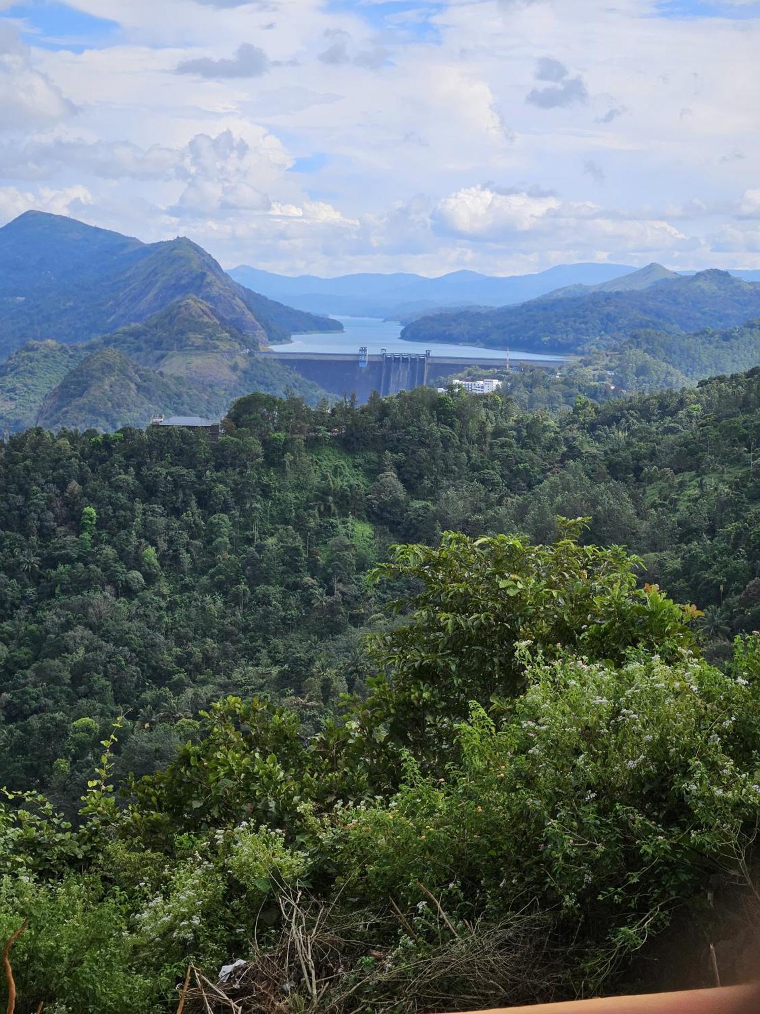 Idukki Dam View Resort 外观 照片